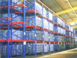 重型贯通式货架 高效货物仓储的智慧选择